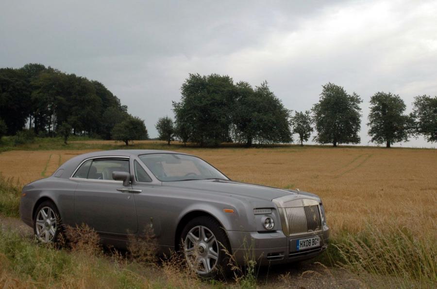  Rolls-Royce Phantom Coupe 2008 года  (фото 47 из 134)